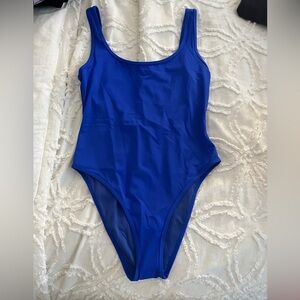Tna Island one piece- Aritzia